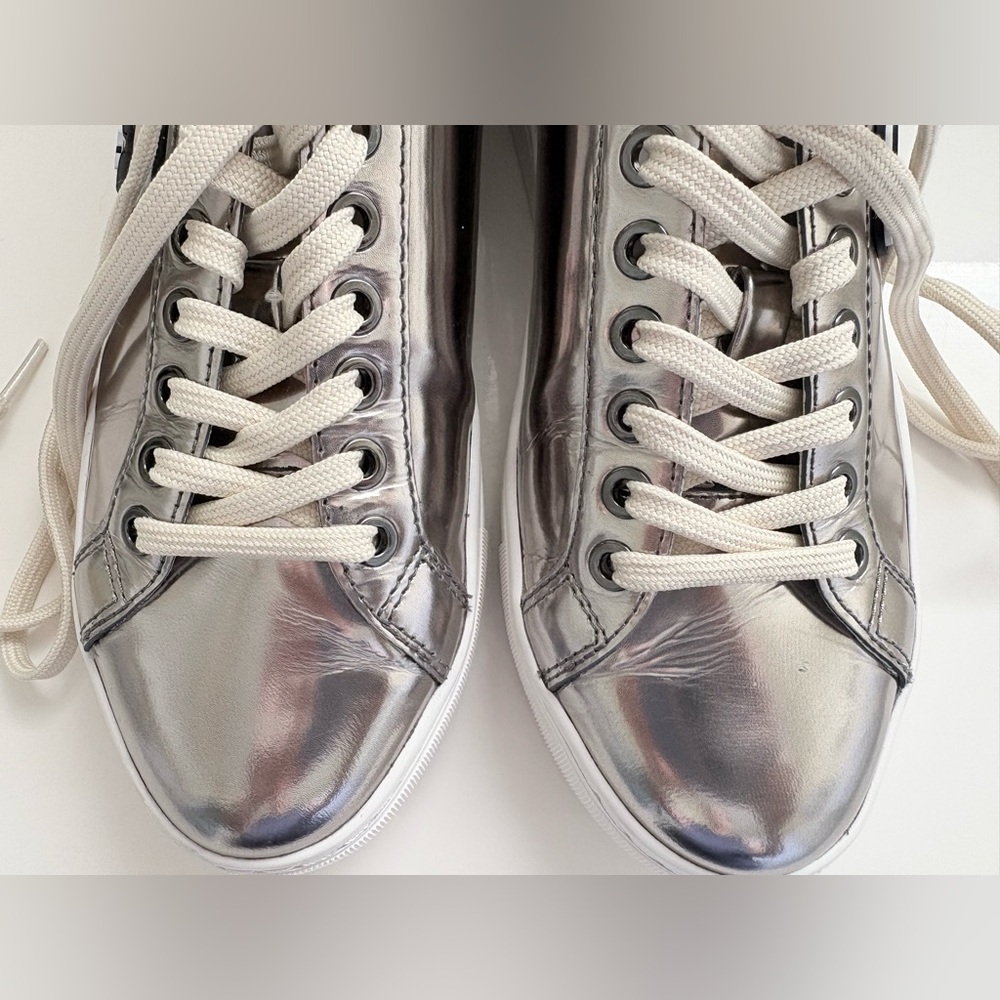 Karl Lagerfeld Metallic Silver Lace Up Sneakers with Icon Patch in size 8! - Picture 5 of 15